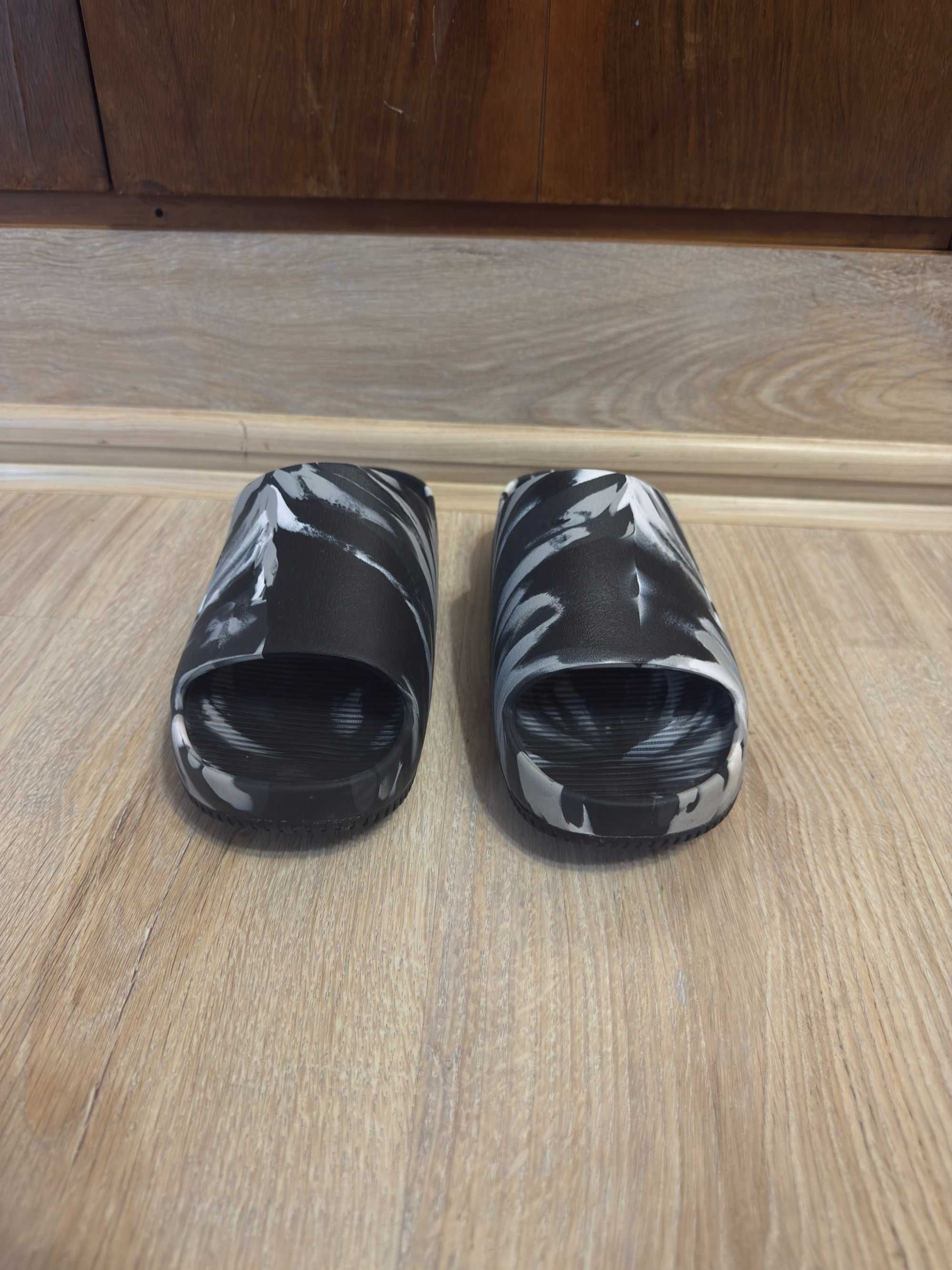 Nike Calm Slides (чехли)