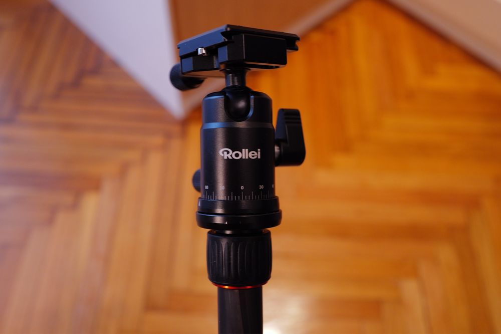 Trepied Rollei Compact Traveler No. 1 Carbon si Magneziu foto video