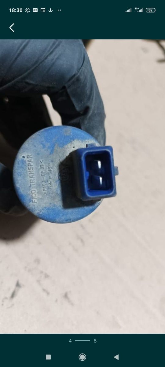 Pompă pompiță apă spălare la parbriz, livrez colet avantajos!

Se potr