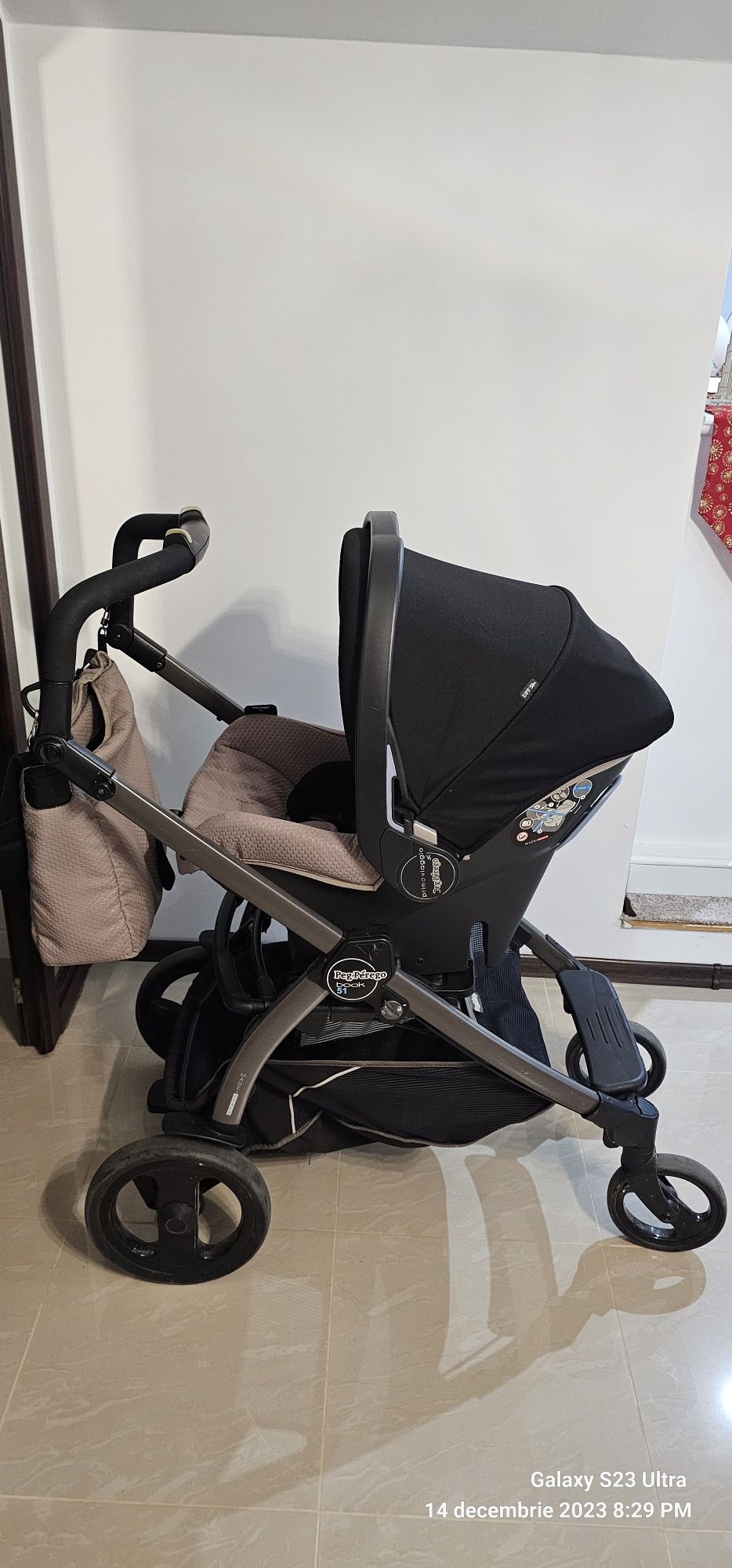 Vând căruț Peg Perego book 51 (3in 1)