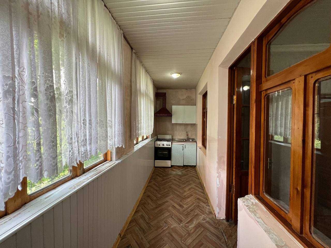 Юнусабад 11, ор-р Мегапланет, 2/4/4, 50 м² СРОЧНАЯ ПРОДАЖА"