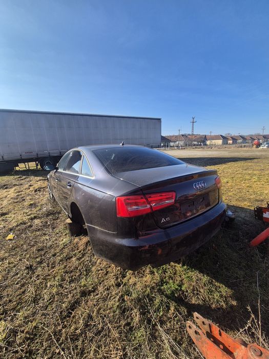 Dezmembrez Audi a6