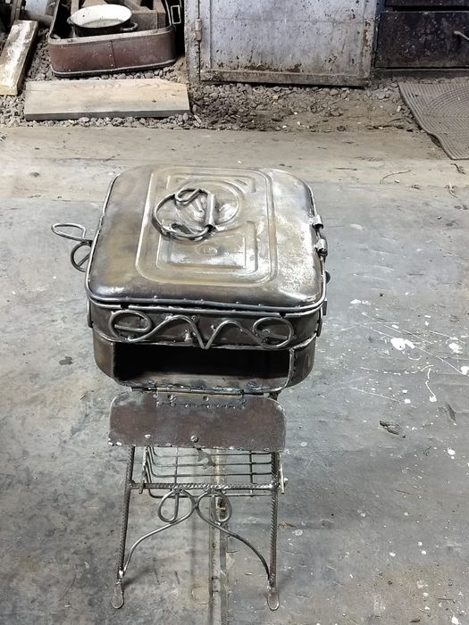 Мангал шашлык жарить