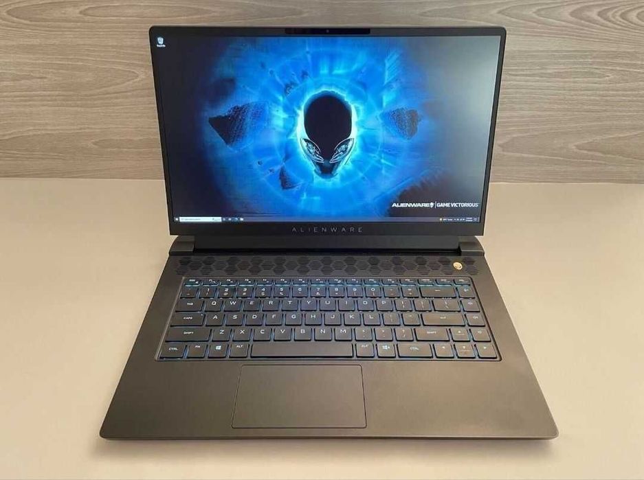 Laptop gaming Alienware M15 | Ryzen R9 5900HX | RTX 3070 8GB | 240hz