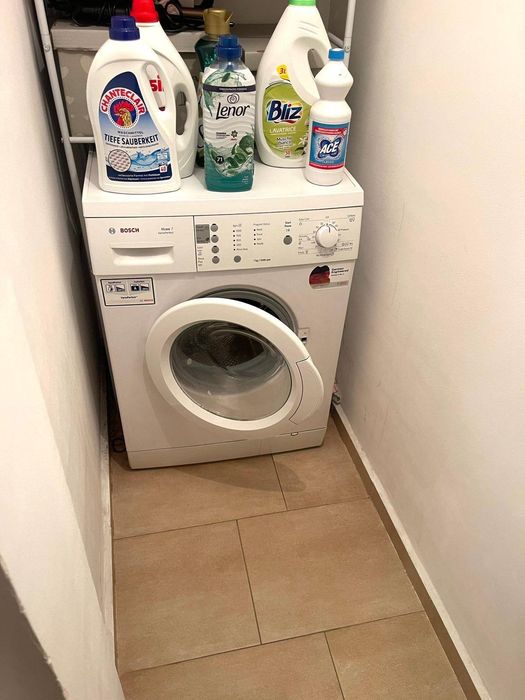 Дава се под наем Тристаен апартамент в Пловдив, Кючук Париж - 90 кв.м за 561 € - Снимка #9