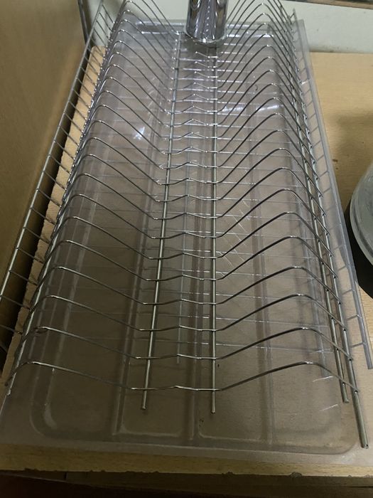 Продам подставку для тарелок