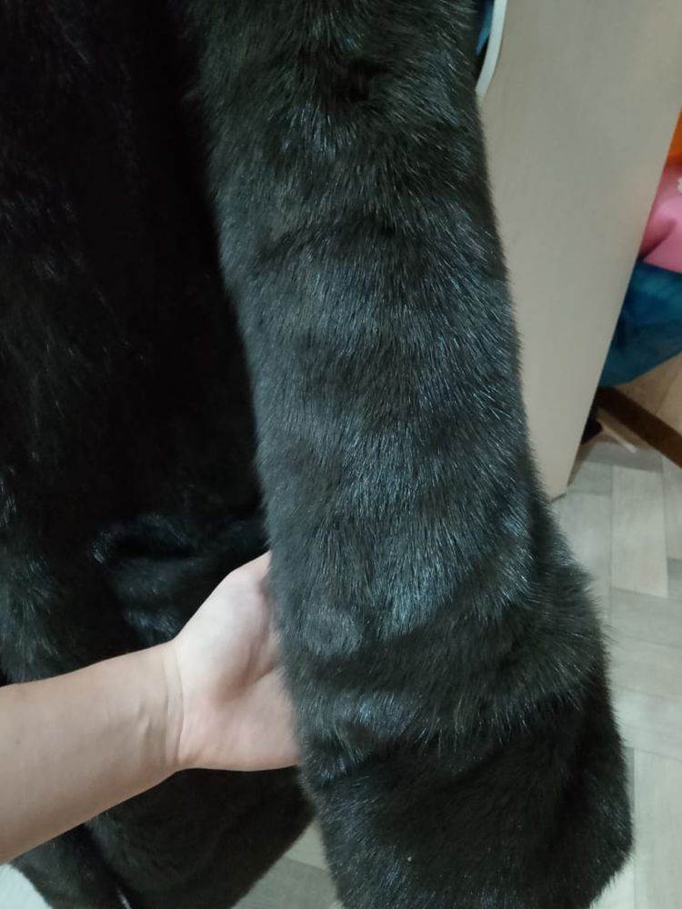 Продаю шубу норковую