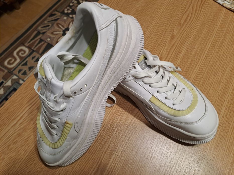 Papuci Puma mărime 39