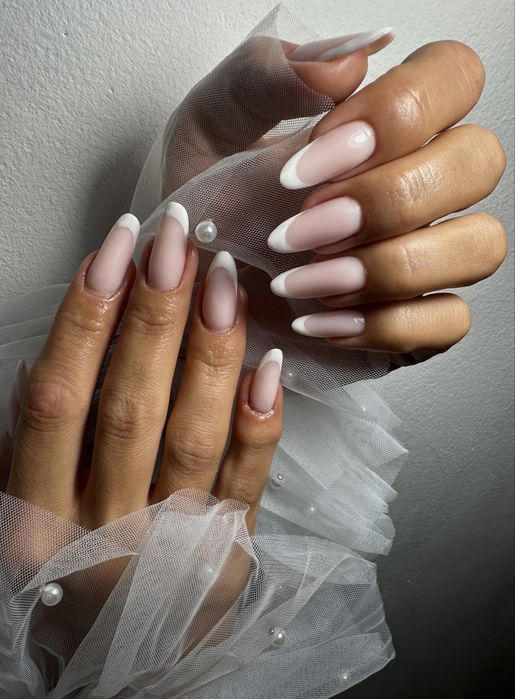 Manichiură & unghii cu gel  – Pitești (Gavana)