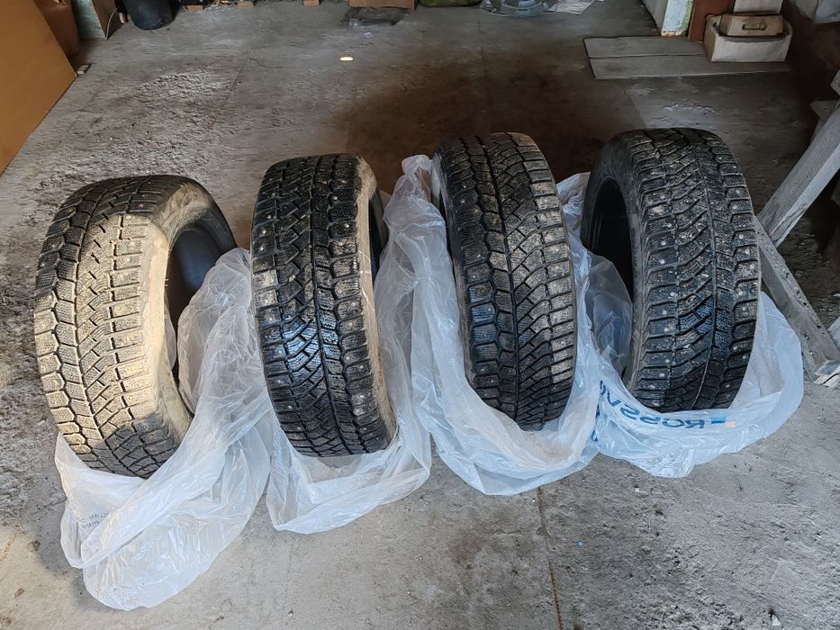 Продам зимние шины