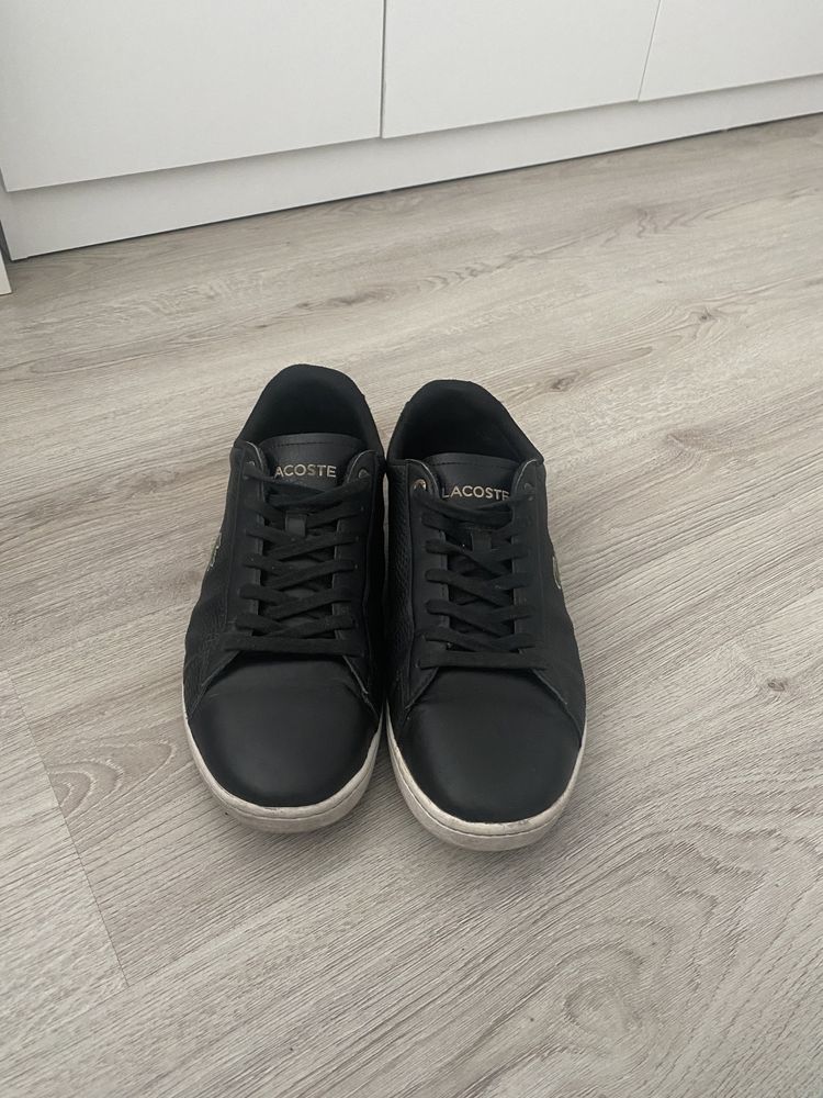 Lacoste обувки от естествена кожа в черно