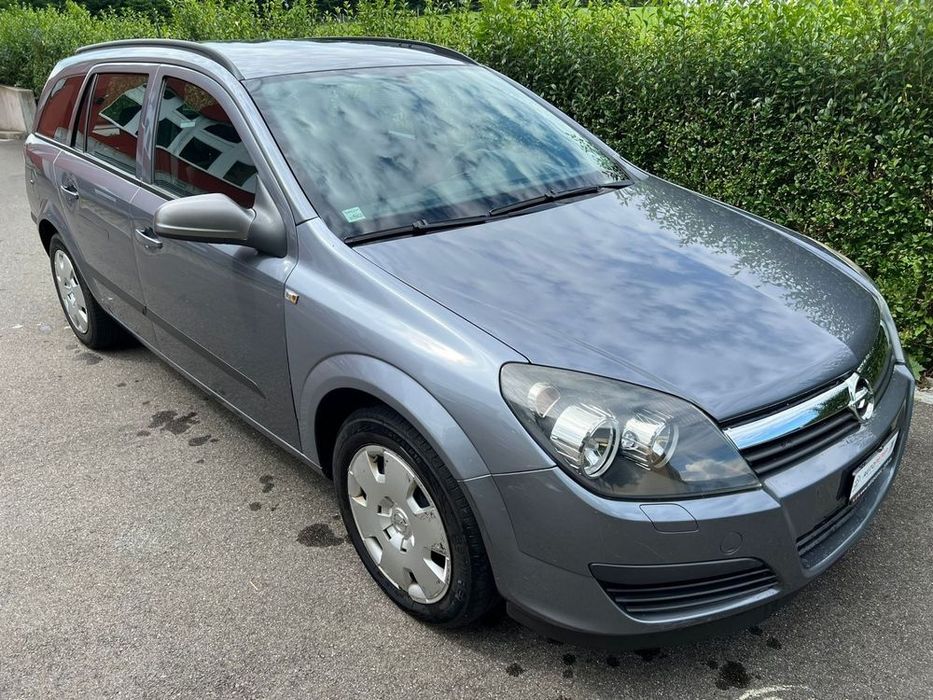 Opel Astra - под наем