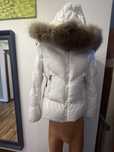 Geaca de iarna moncler in stare buna