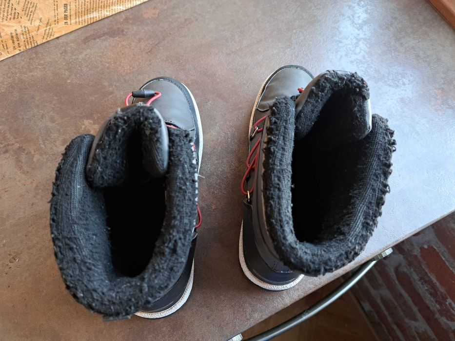 дамски ботуши,зимни обувки,боти,апрески,Moon Boot номер37