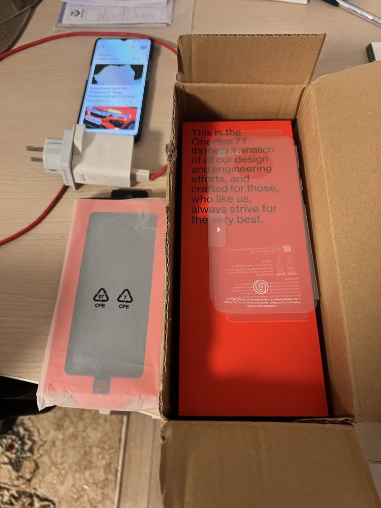 OnePlus 7T 128GB RAM 8 GB ROM