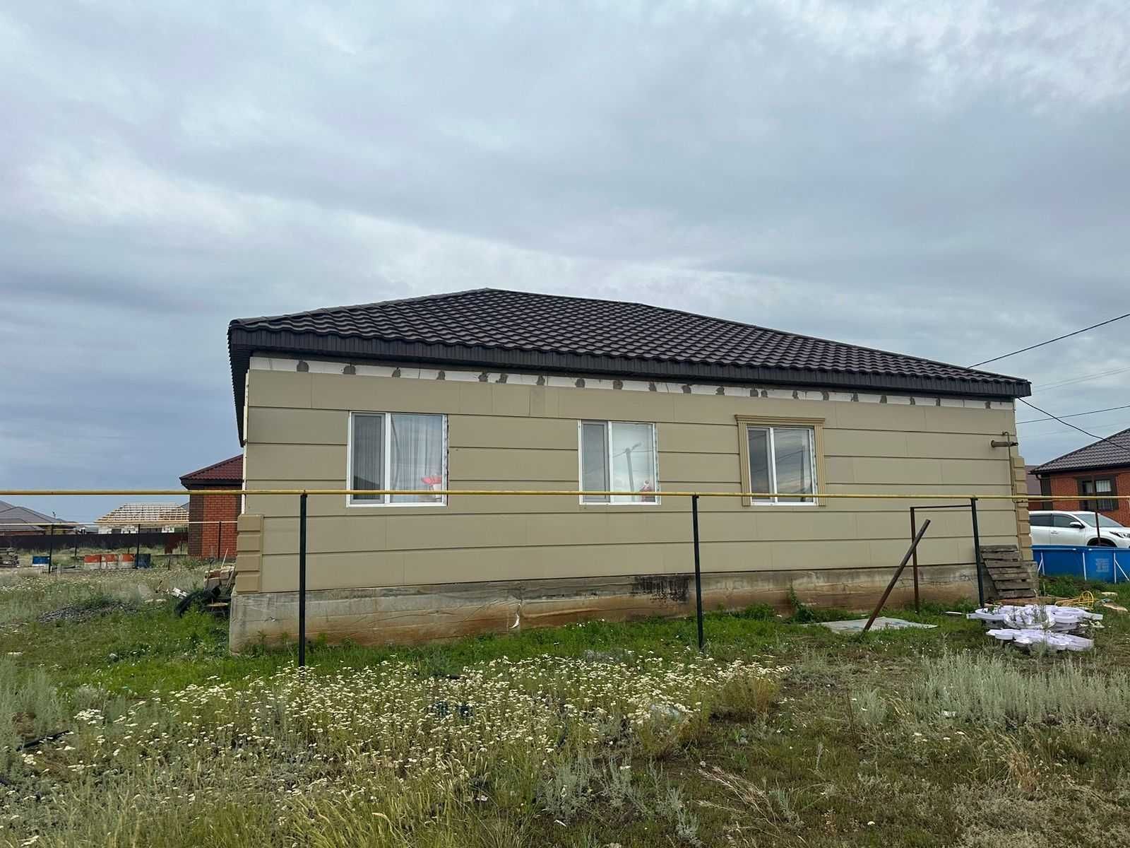 Продам дом Жанаконыс-2, рядом с трассой