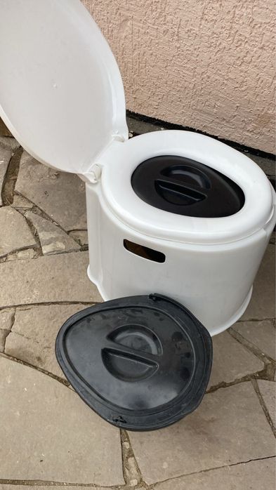 Инвалидная коляска . Продам инвалидную коляску .