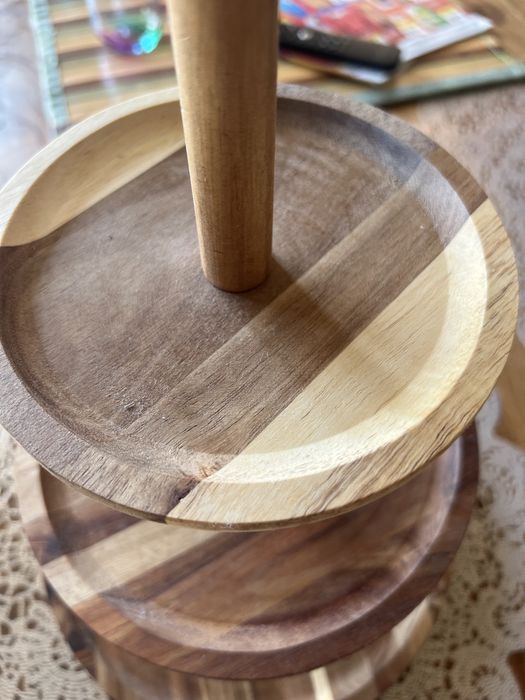 Дървена поставка