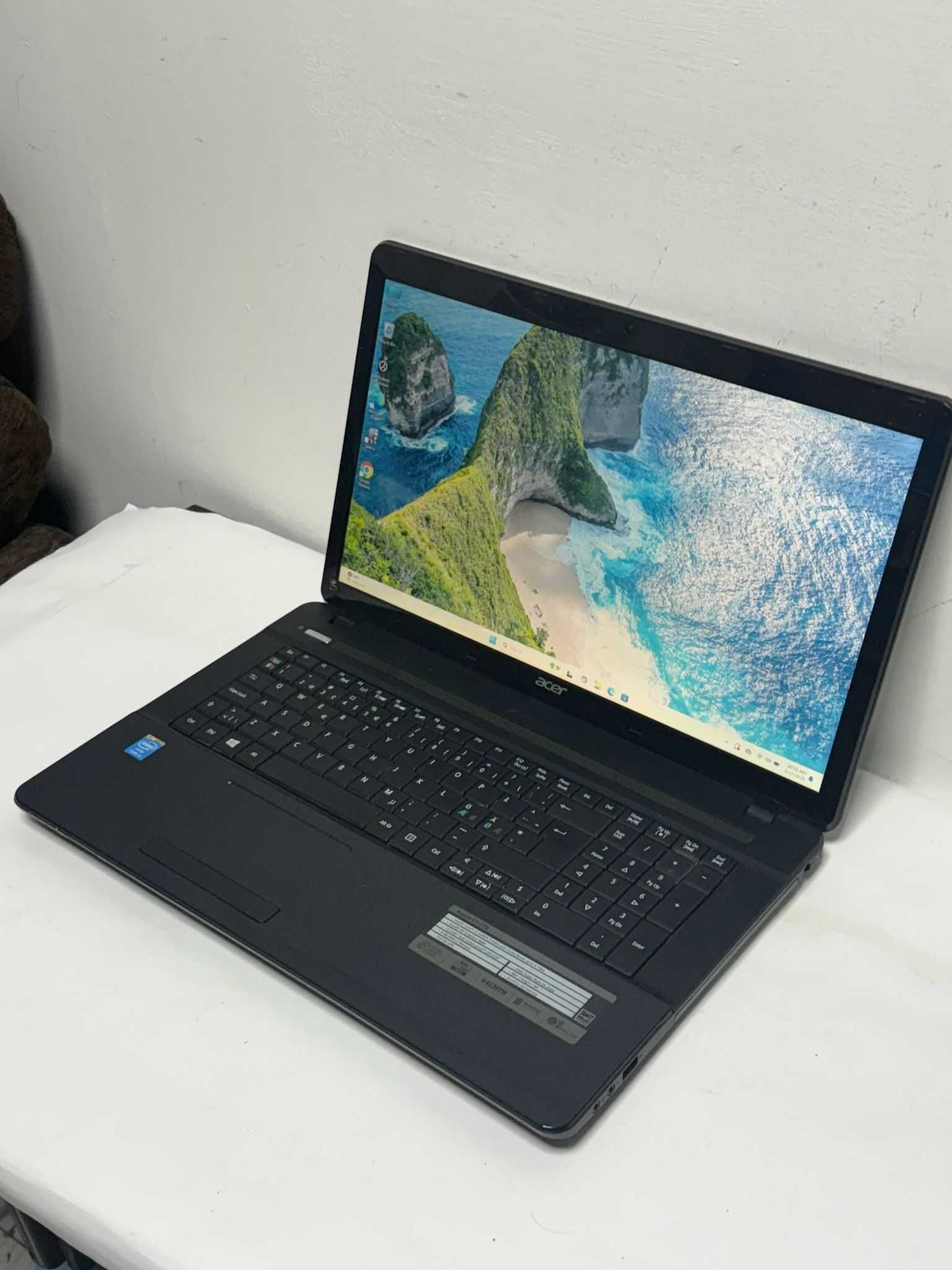 Laptop Acer E1 771-ECRAN 17.3 inch-Intel Core i5-8GB-256GB SSD-wind 11