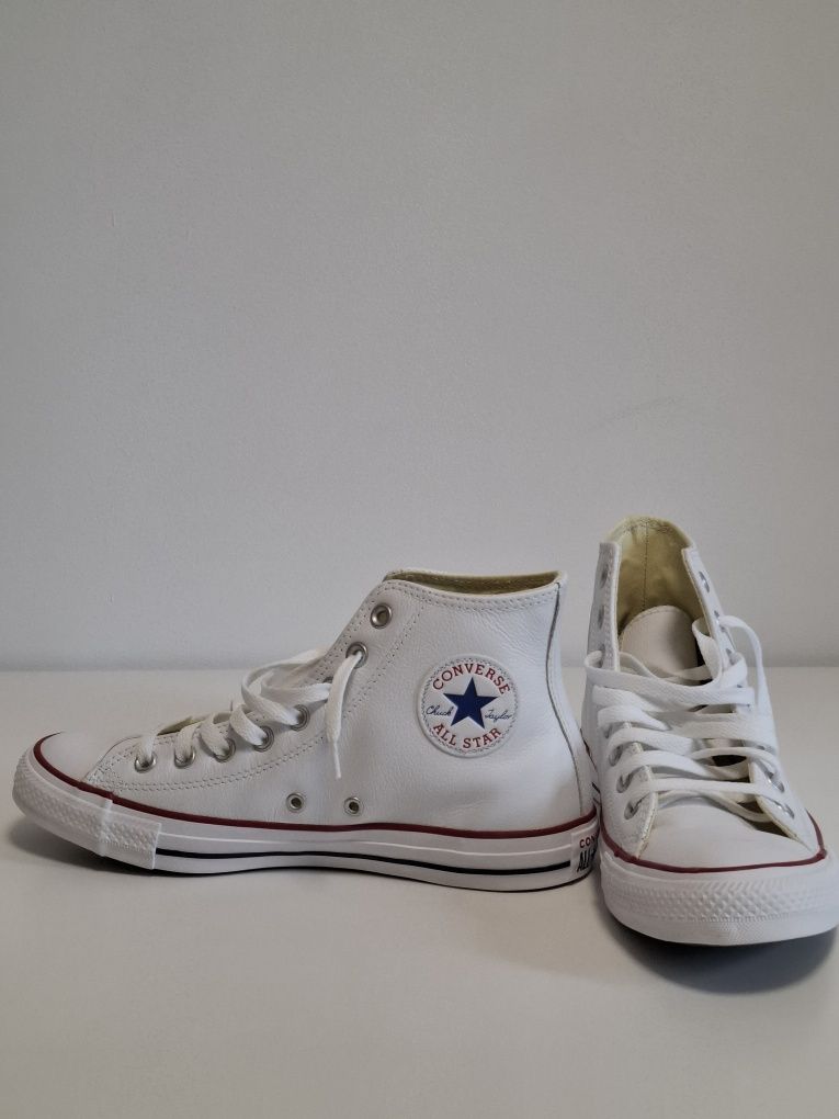 Converse tenisi piele