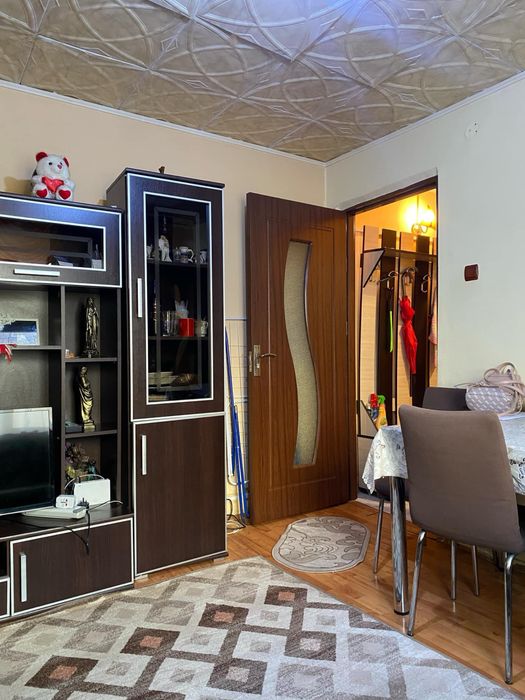 Apartament cu 2 camere in zona 9 mai