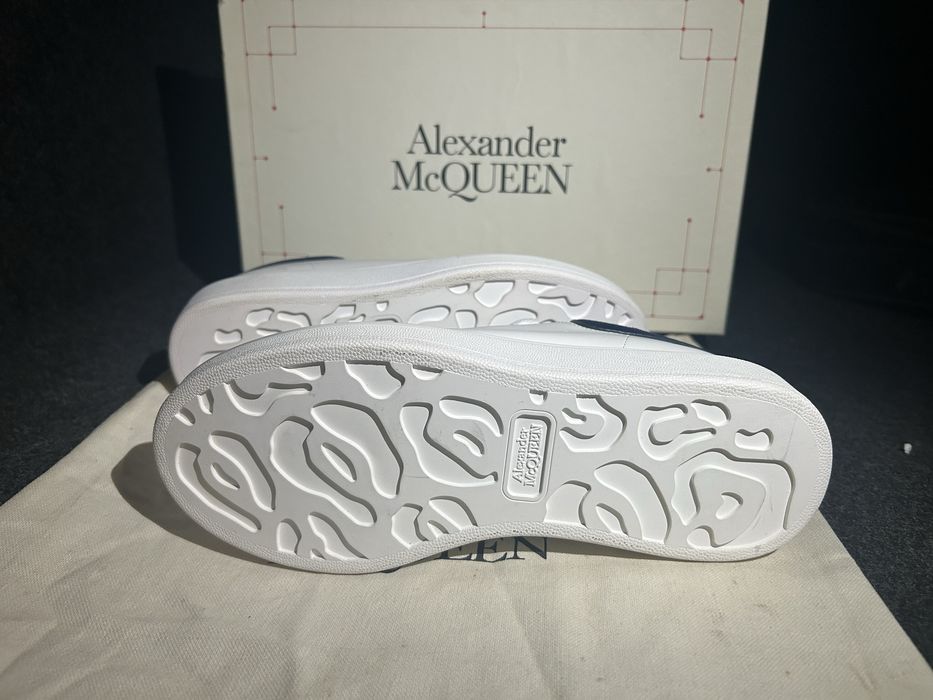 Alexander mcqueen navy