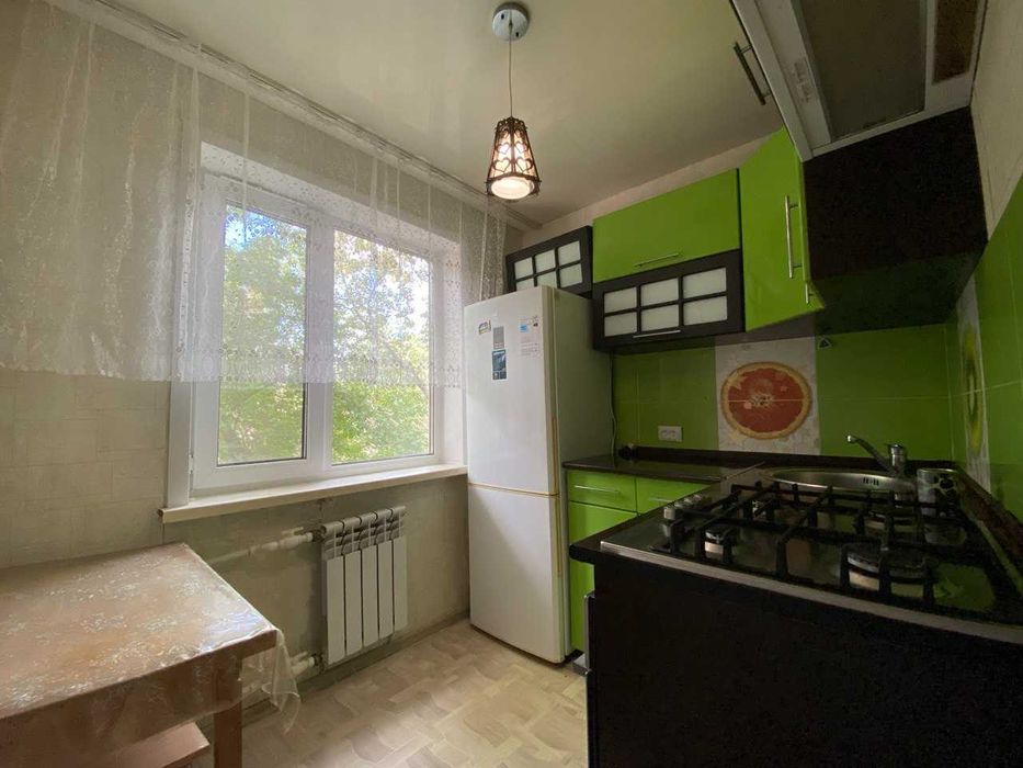 Продам 2-х квартиру, 3 этаж из 5, с мебелью и техникой