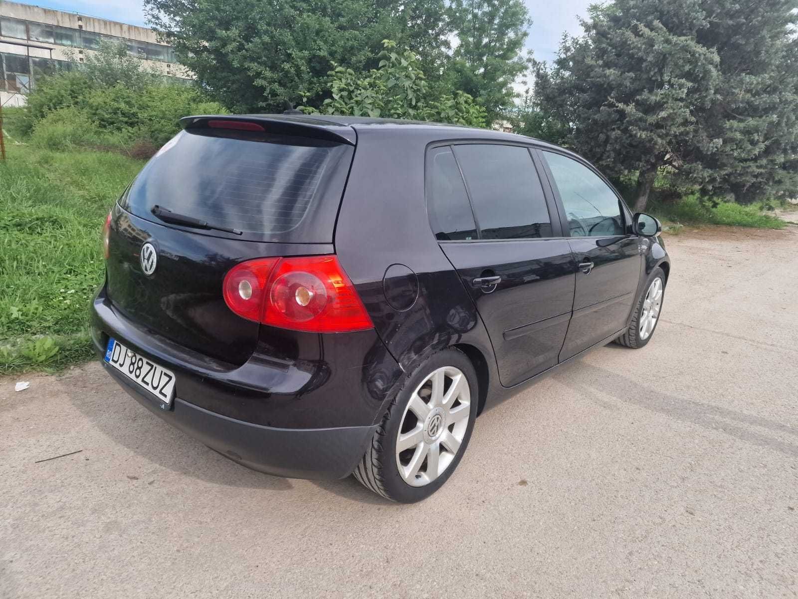 VW GOLF 5, 2004 , 2.0 TDI 140 cp - diesel, navigatie, camera marsarier