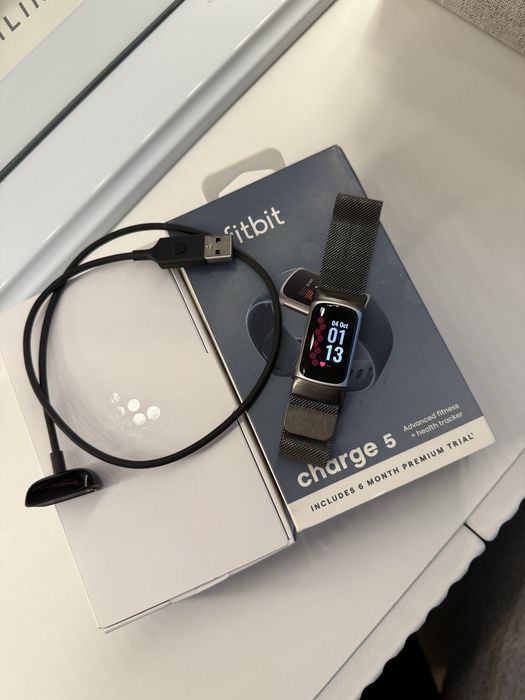 Fitbit charge 5