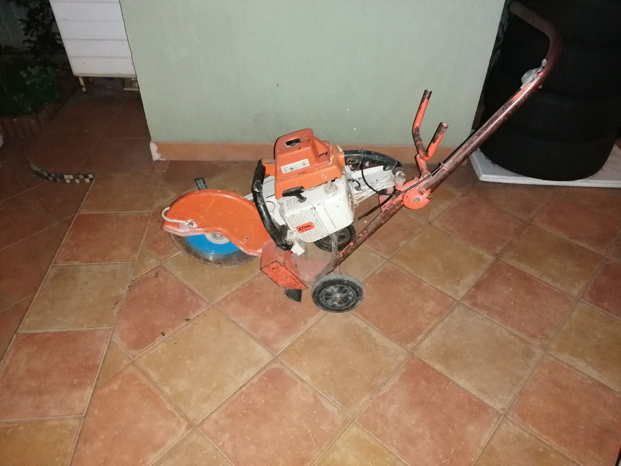 Drujba tăiat beton stihl ts 510