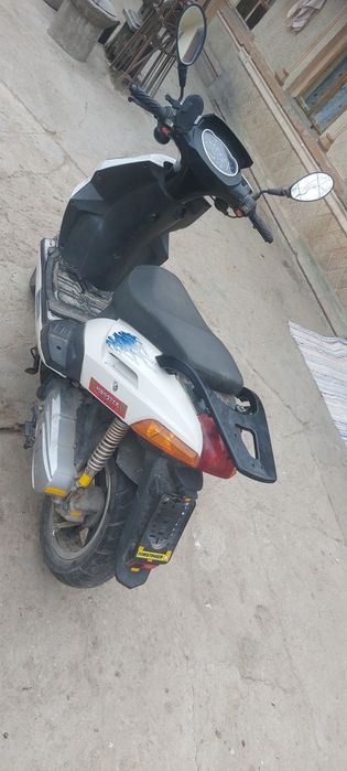 Scuter de Vânzare 2t