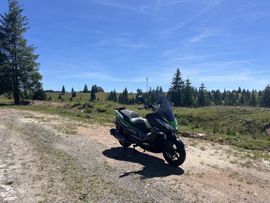 Kawasaki J300 ABS