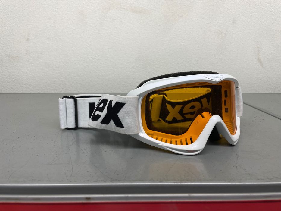 Детски ски и сноуборд очила UVEX