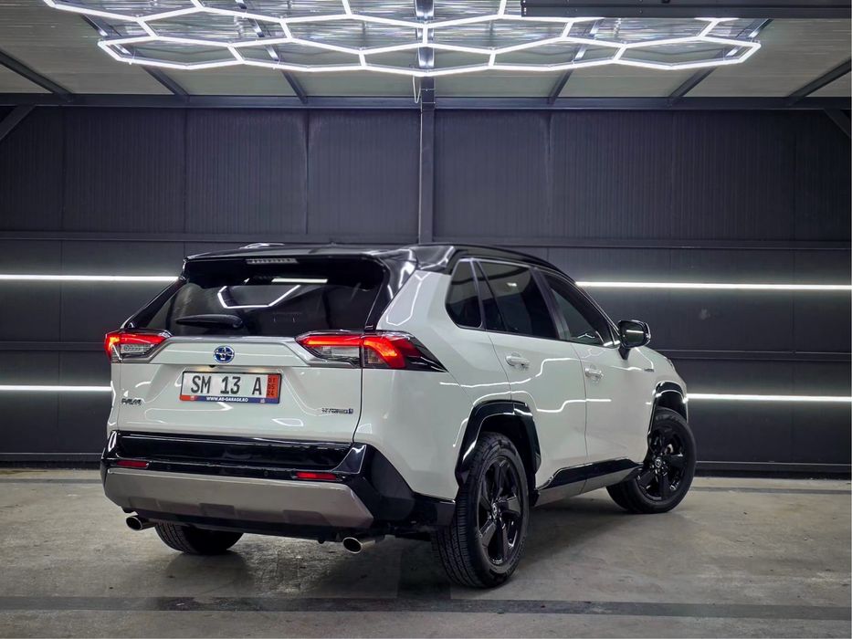 Pret 37.900 Toyota Rav4 HYBRID 2025 / 25.000 km / JBL / Panoramic