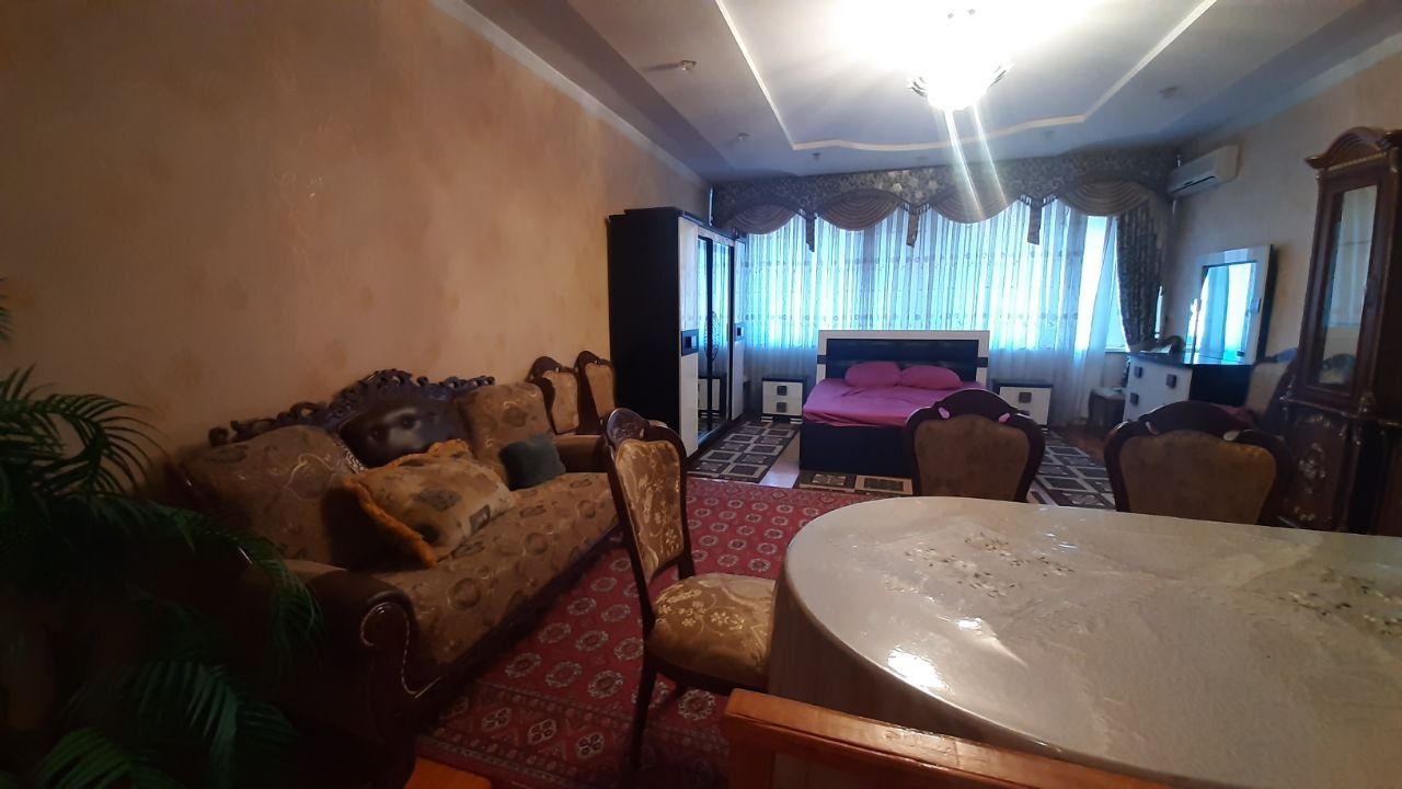 Продаётся дом в центре