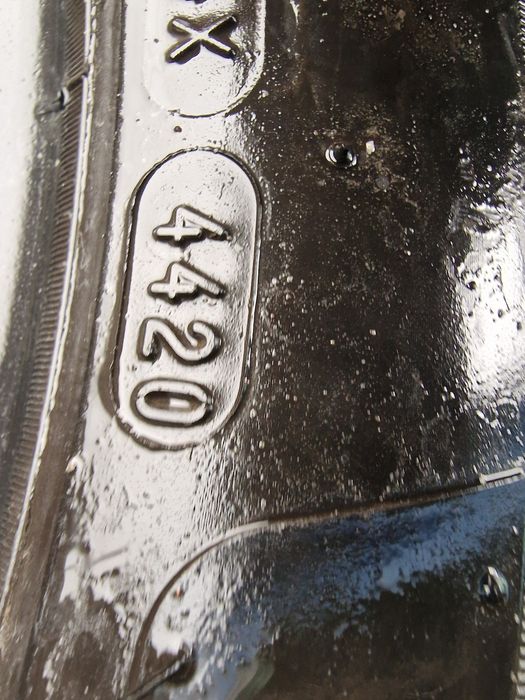 Anvelope 275/40R21 marca Michelin, M+S, DOT 2020, 6 mm