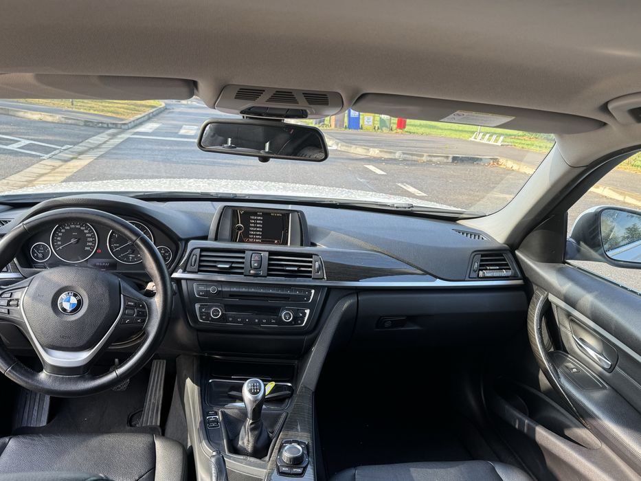 BMW 320d F30 Österreich-Paket Luxury Line