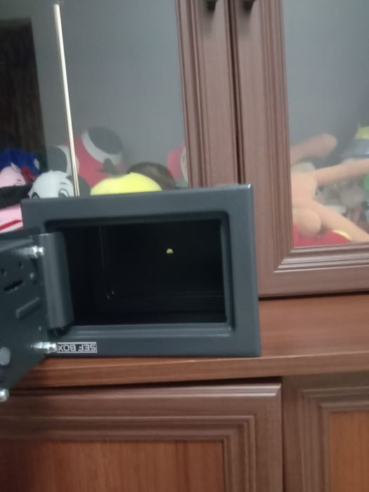 Сейф продаётся состояние хорош