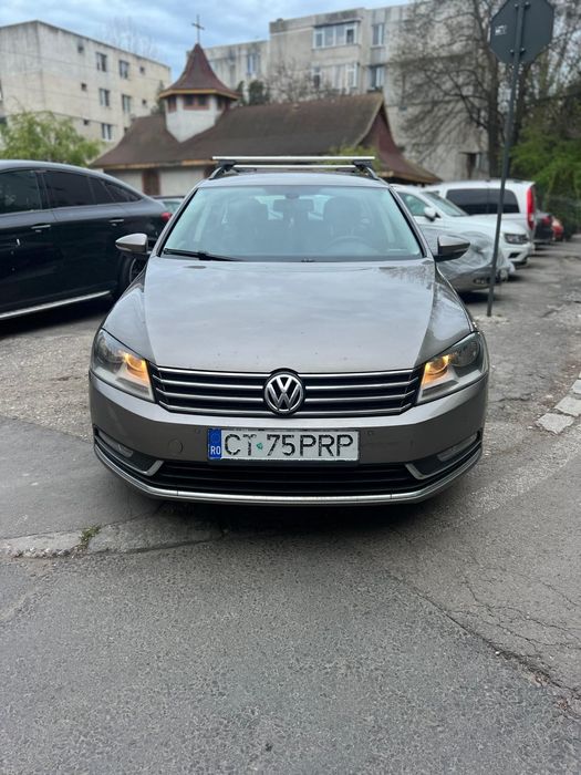 De vanzare : Volkswagen Passat B7 break 2012