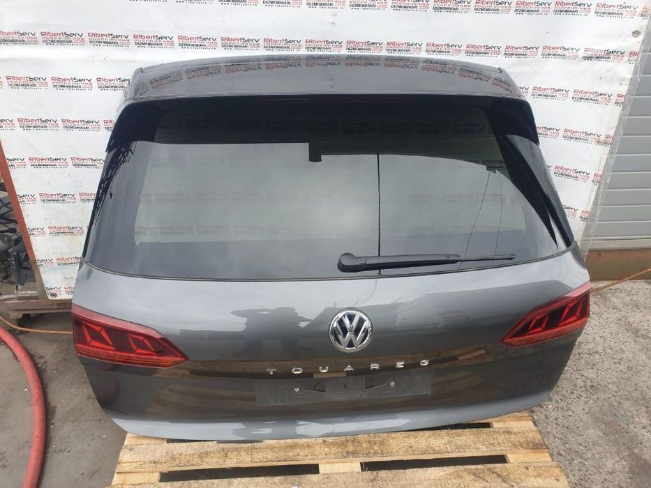 HAYON VW TOUAREG CR7 R LINE - 2018