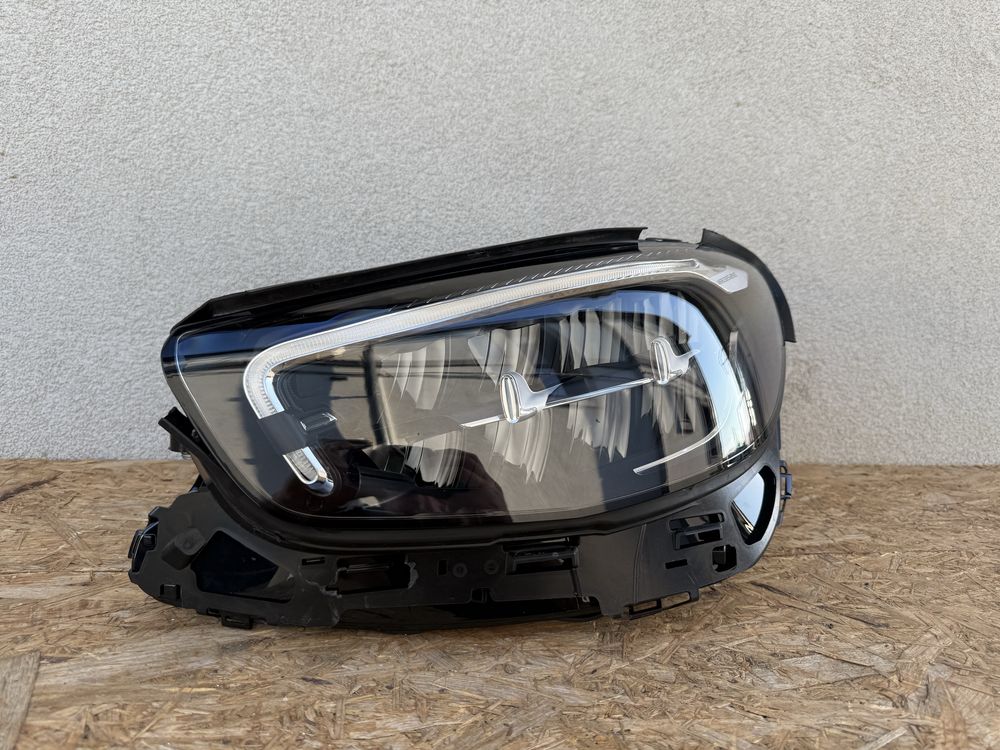 Far stanga Mercedes E Class W213 Facelift Led High Performance Origina