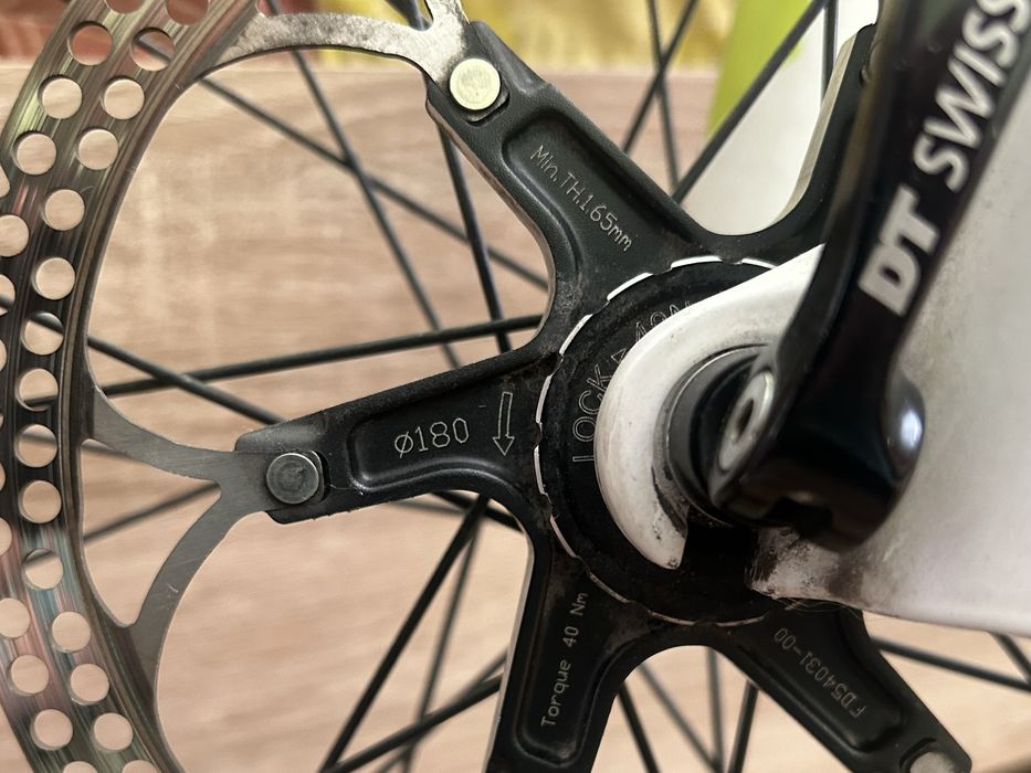 Cube Reaktion Carbon