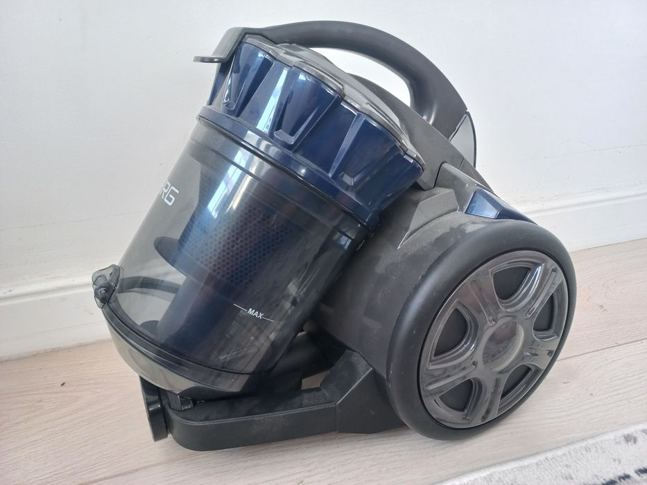 Пылесос новый.за 15 000