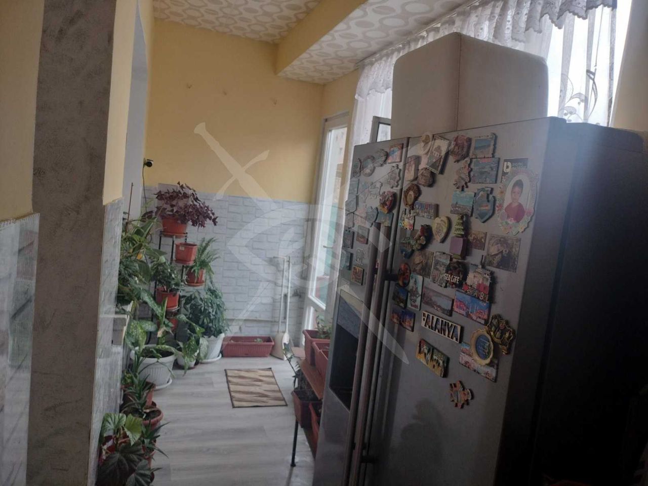 Продава се Етаж от къща в Пазарджик, Център - 101 кв.м за 1026 €/кв.м - Снимка #3