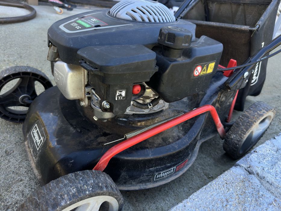 Косачка на бензин с кош