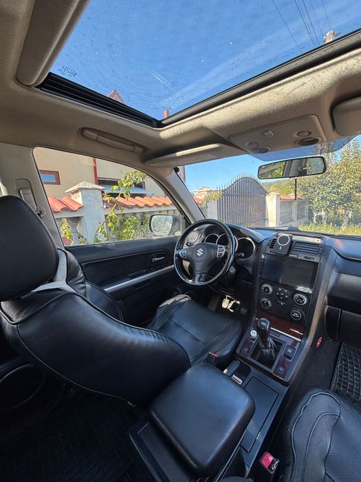 Suzuki Grand Vitara-Kit Inaltare 5Cm-Navi CarPlay-Trapa-Clima