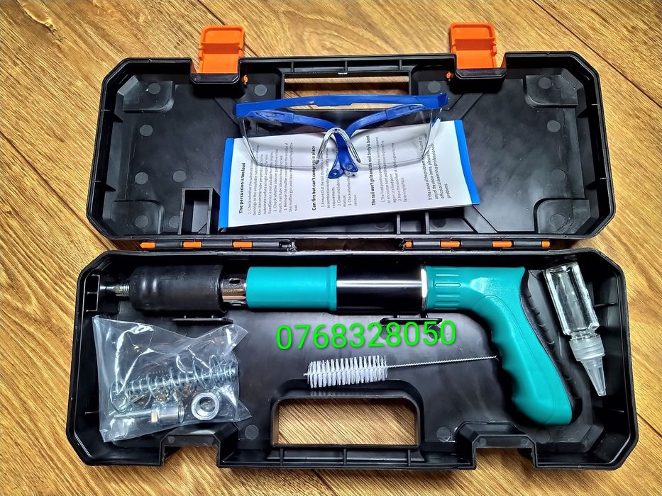 Pistol de Cuie  Pentru Lemn, Beton si Metal, Accesorii Incluse