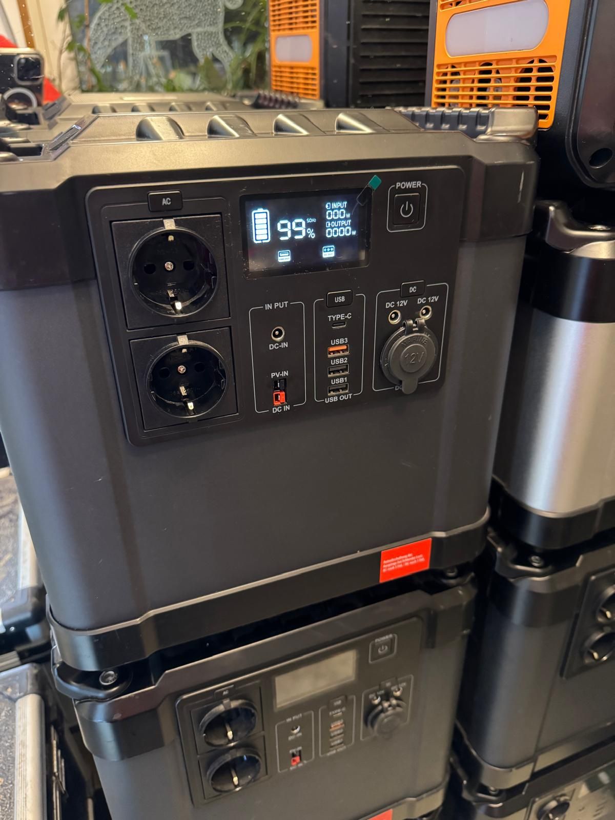 Generator solar 2000w cu prize 220v