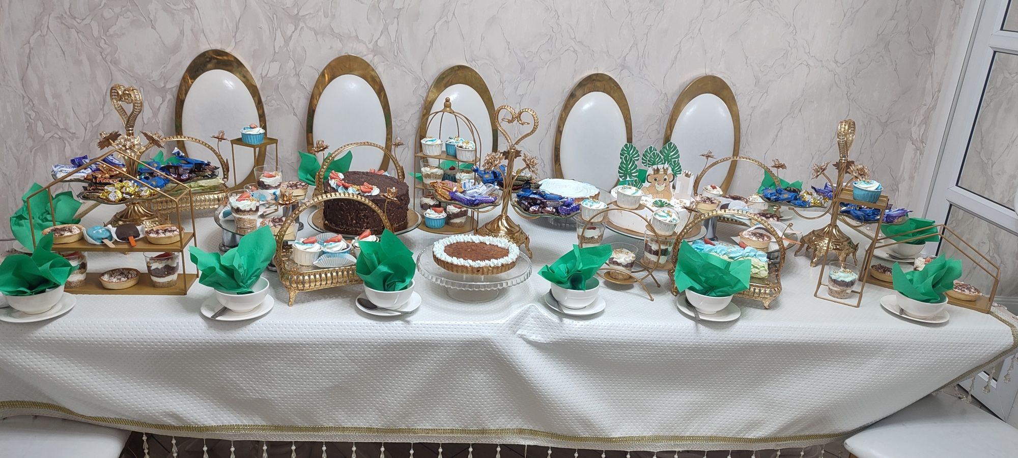 Чайный стол под ключ