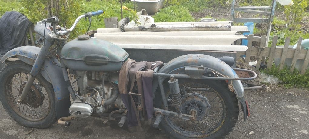 Мотоцикл Урал Продам срочно